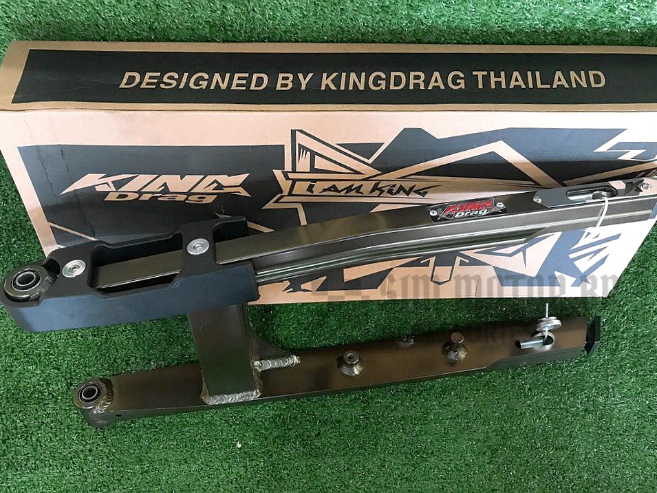 YAMAHA LC135 SWING ARM KING DRAG (GOLD/TITANIUM)